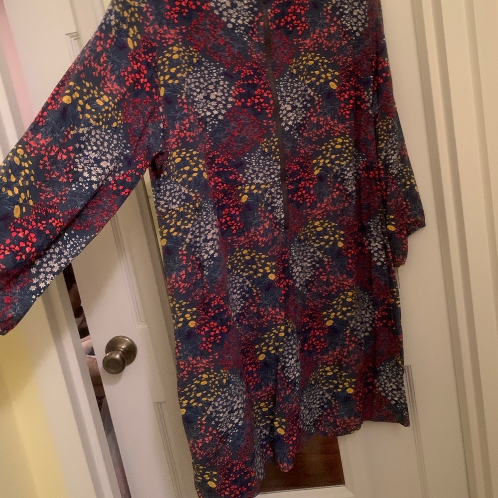 Dress - Picture 4 of 6